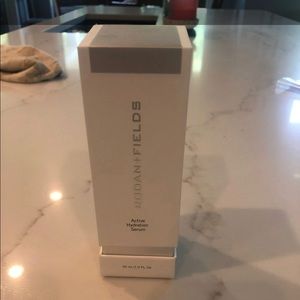 NEW Rodan + Fields Active Hydration Serum